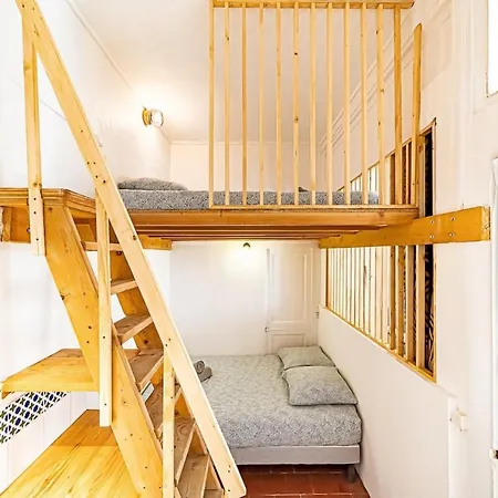 Apartment Le Petit Sergent-charmant 6 Pers Renove-terreaux Lyon
